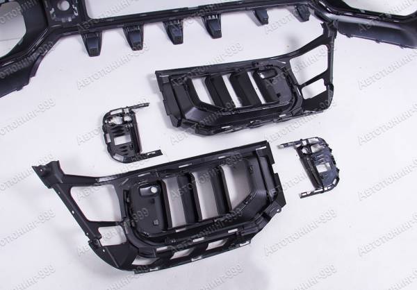   63 AMG  Mercedes G-klass (W 465) 2025 ..